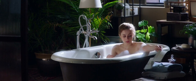 Josephine Langford sexy – After We Collided (2020)
