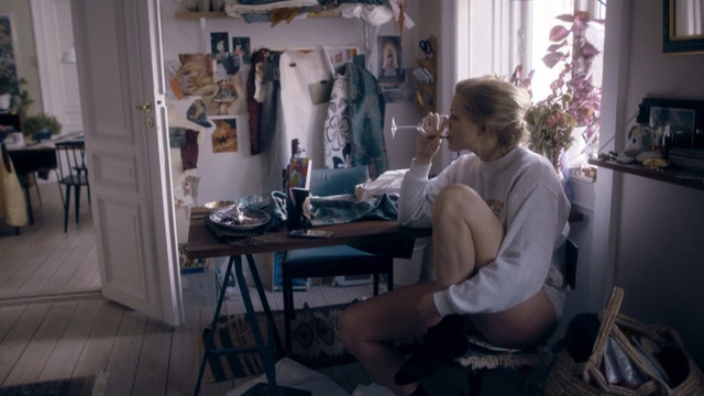 Sofie Torp nude – Dronning Ingrid (2019)