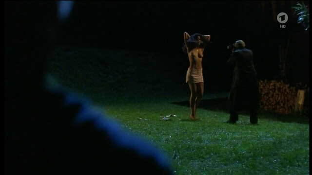 Nina Hartmann nude – Tatort e604 (2004)