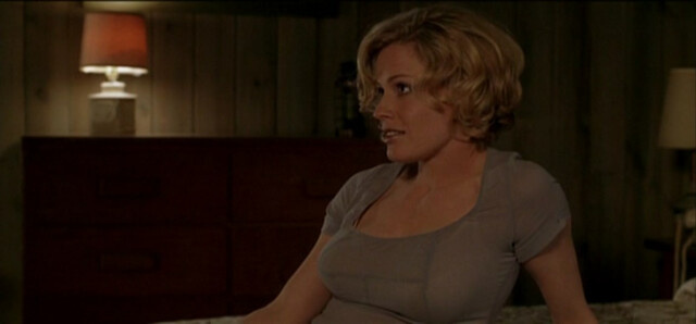 Elisabeth Shue sexy, Chloe Sevigny sexy, Gina Gershon sexy – Palmetto (1998)