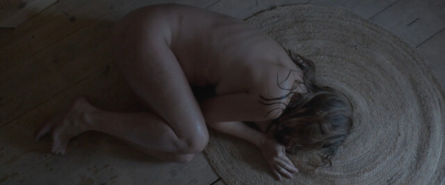 Manuela Velles nude - Culpa (2022)