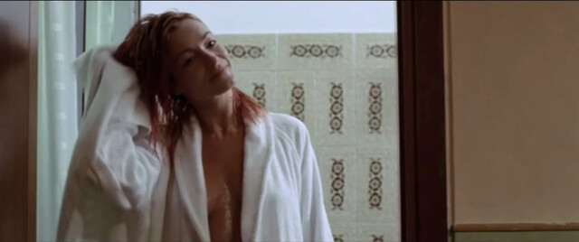 Stefania Rocca nude - La cura del gorilla (2006)