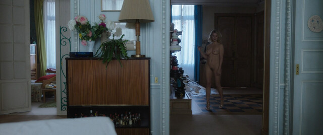 Virginie Efira nude - En attendant Bojangles (2021) #2