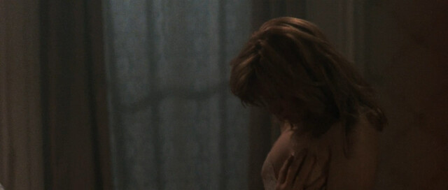 Jennifer Jason Leigh nude - Sister, Sister (1987)