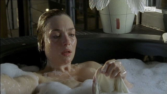 Aglaia Szyszkowitz nude - Tatort e537 (2003)