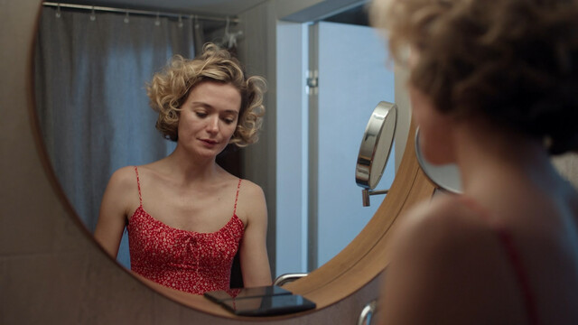 Nadezhda Mikhalkova (Nadia Mikhalkova) sexy, Anna Mikhalkova sexy, Anastasiya Mikulchina sexy – Nominatsiya s01e01 (2022)