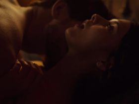 Anastasiya Ukolova sexy, Lyubov Aksyonova sexy – Tsyplyonok zharenyy s01e06-08 (2019-2022)