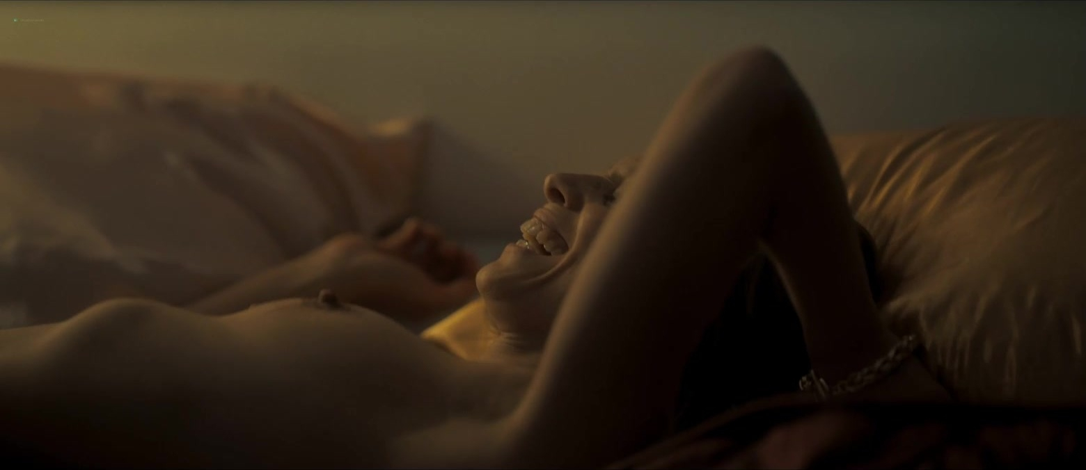 Nude Video Celebs Lizzie Brochere Nude Laura Liguori Sexy American