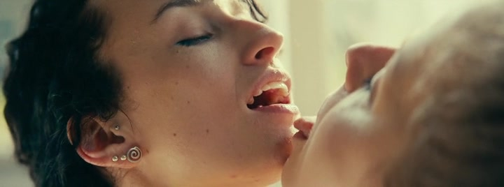 Nude Video Celebs Veronika Bakos Nude Luca Miklosi Nude Parazitak A Paradicsomban 2018 