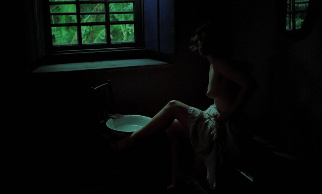 Fernanda Torres nude - Innocence (1983)