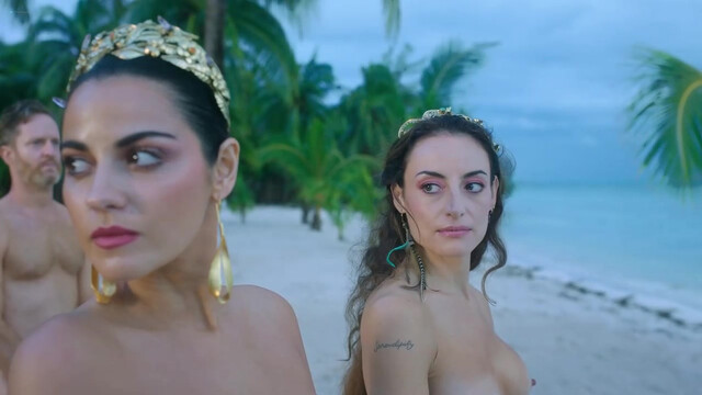 Maite Perroni sexy, Ela Velden nude, Alejandra Guzman sexy, Marimar Vega nude, Fabiola Campomanes nude, Helena Haro nude - El Juego de las Llaves s02 (2021)