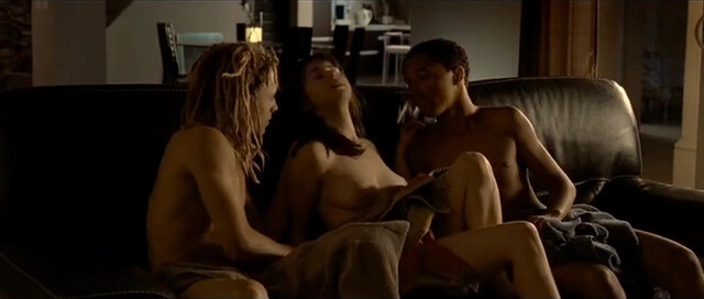 Leopoldine Serre nude - Je vous aime très beaucoup (2010)