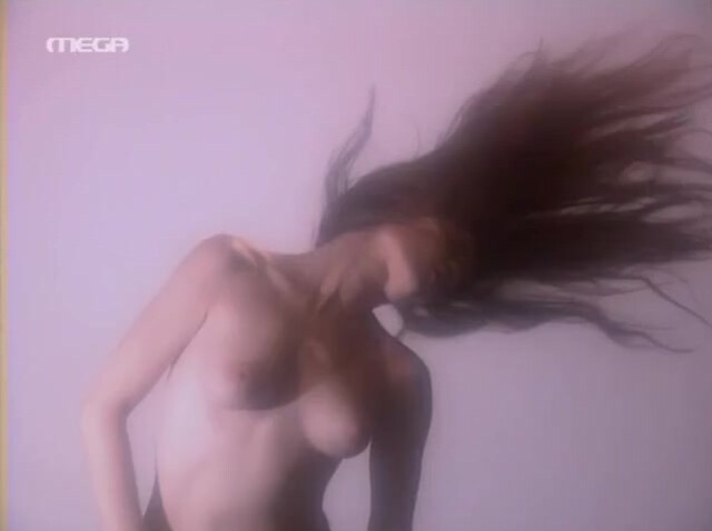 Mirto Alikaki nude - Anastasia s01e02 (1993)