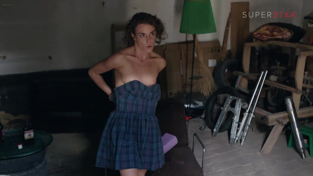 Sara Klimoska nude, Anja Pavicevic nude, Lidija Kordic nude, Sonja Kolacaric sexy - Mocvara s02e05-11 (2020)