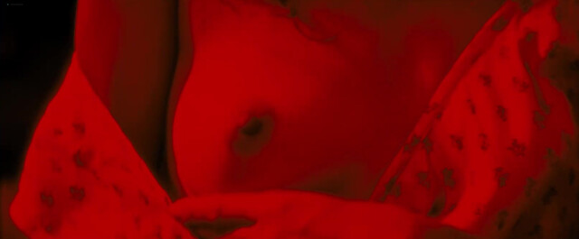 Margot Robbie nude - Babylon (2022)