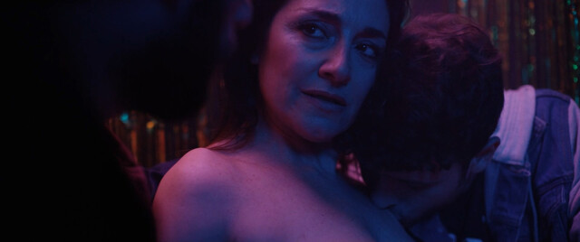 Sara Ricci nude - Blessed Boys (La santa piccola) (2021)
