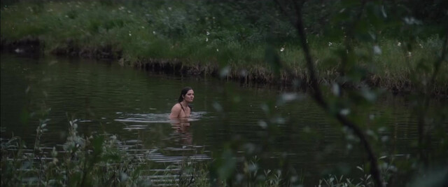 Asta Kamma August nude, Alma Poysti nude - Händelser vid vatten s01e01-04 (2023)