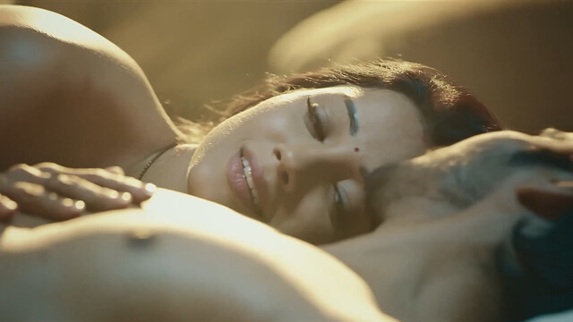 Monalisa sexy, Shilpa Tulaskar sexy, Krishna Mukherjee sexy, Sana Sayyad sexy, Adaa Khan sexy – Hasratein s01e01-05 (2022)