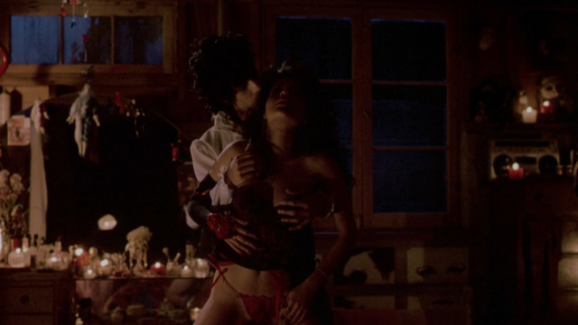 Apollonia Kotero nude - Purple Rain (1984)