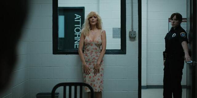 Kelly Reilly sexy - Yellowstone s05e01e03e04 (2022)