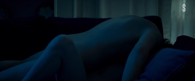 Elizaveta Ishenko nude - Alisa ne mozhet zhdat s01e07 (2022)