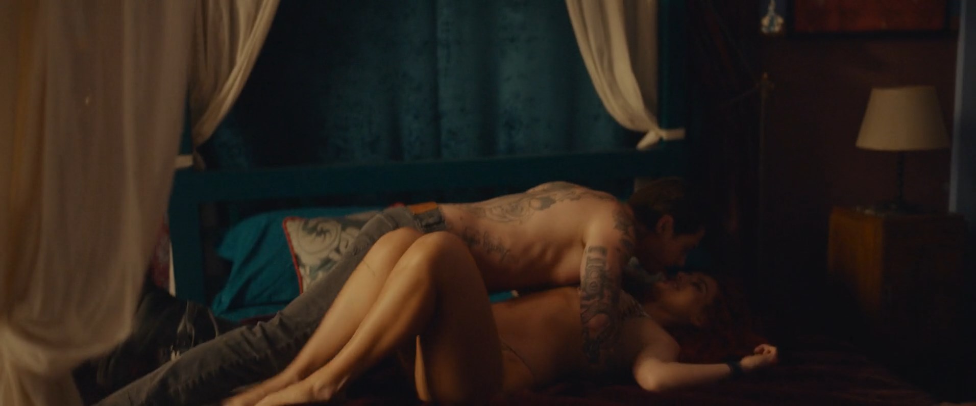 Bella Thorne nude, Alma Noce nude – Time Is Up 2 (Game of Love) (2022)