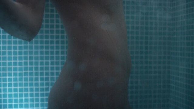 Julia Ianina nude - Casal (2014)