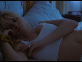 Marie Cavanna sexy, Maya Boraine sexy – Moderna (2021)