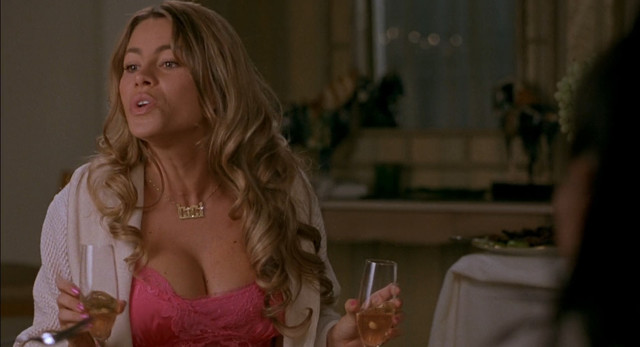 Sofia Vergara sexy, Roselyn Sanchez sexy, Jaci Velasquez sexy – Chasing Papi (2003)