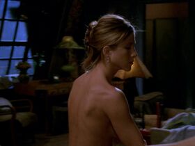 Jennifer Aniston sexy - Friends s04-05 (1997-1998)