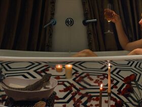 Maya Hawke sexy, Camila Mendes sexy, Alisha Boe sexy, Talia Ryder sexy – Do Revenge (2022)