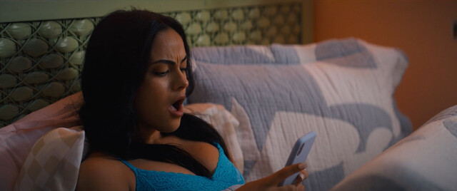 Maya Hawke sexy, Camila Mendes sexy, Alisha Boe sexy, Talia Ryder sexy – Do Revenge (2022)