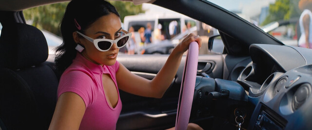 Maya Hawke sexy, Camila Mendes sexy, Alisha Boe sexy, Talia Ryder sexy – Do Revenge (2022)