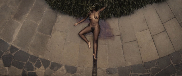 Lidia Nene nude - La piel en llamas (2022)