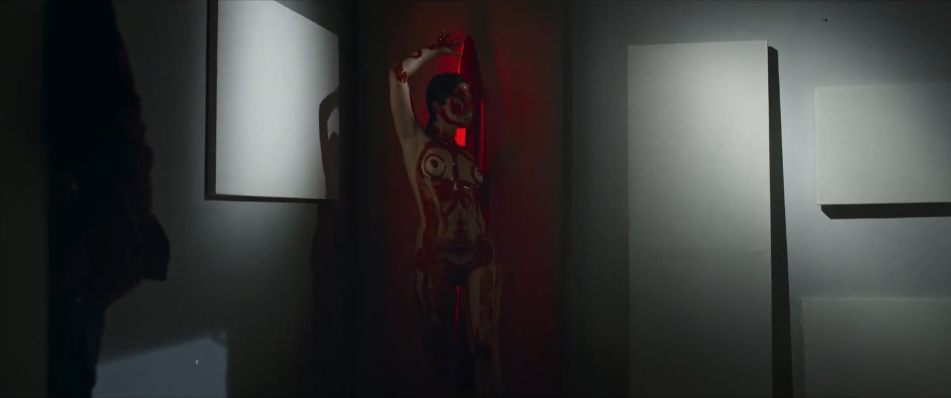 Ana Abbott nude - Bento (2020)