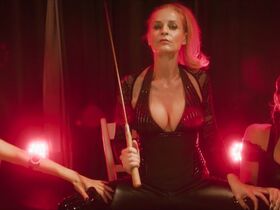 Franziska Schlattner sexy, Rosalie Thomass sexy – Eine ganz heiße Nummer 2.0 (2019)