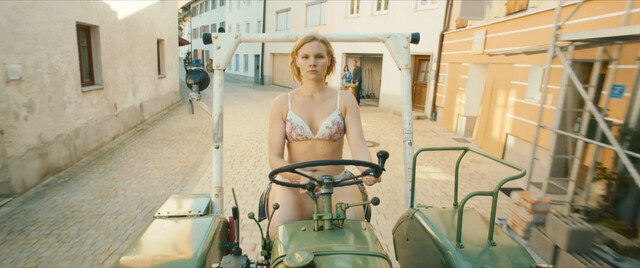 Franziska Schlattner sexy, Rosalie Thomass sexy – Eine ganz heiße Nummer 2.0 (2019)