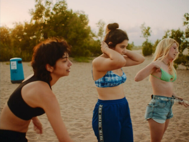 Malva Vela sexy, Nadia Al Saidi sexy, Naira Lleo sexy – How to Screw It All Up (Como mandarlo todo a la mierda) s01e02-06 (2022)