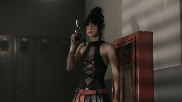 Bai Ling sexy - Lockdown (2022)