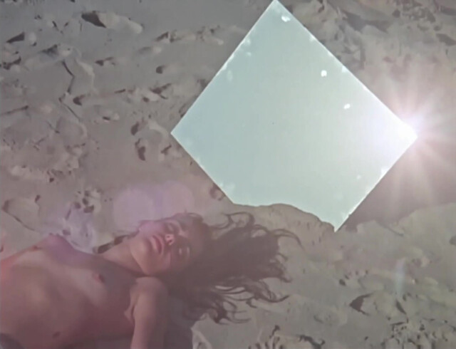 Carla Camurati nude, Cristina Ache nude - A Estrela Nua (1984)