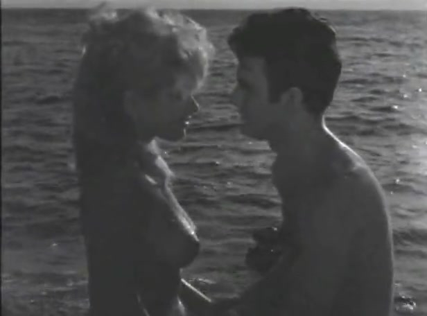 Mirka Kalatzopoulou nude - Lolites tis Athinas (1965)