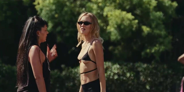 Lily-Rose Depp nude - The Idol s01e01 (2023)