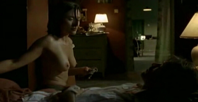 Idil Uner nude - Le grans complot (2006)