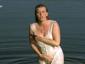 Eva Habermann nude - Rebecca Ryman: Wer Liebe verspricht (2008)
