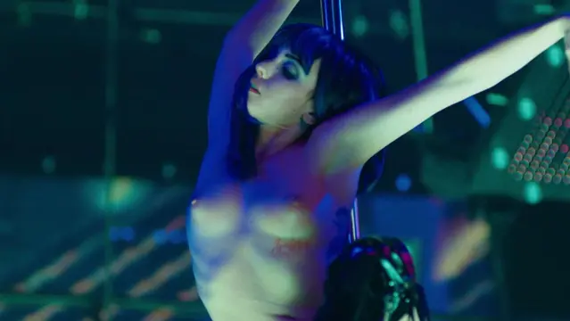 Nude Video Celebs Raychel Diane Weiner Nude Flesh And