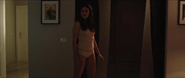Adriana Ugarte sexy - Tiempo Sin Aire (2015)