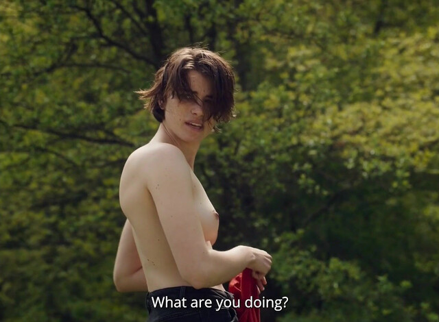 Irene Vetere nude - The Den (2021)