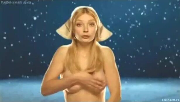 Yuliya Mavrina nude - Zolushka (2002)