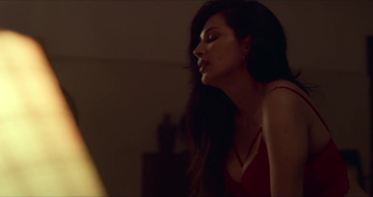 Nude Video Celebs Flora Saini Sexy City Of Dreams S02e03 E05 2020