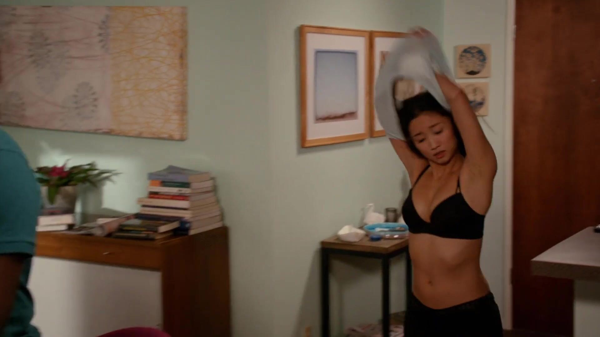 Brenda Song sexy - New Girl s02e17 (2013)